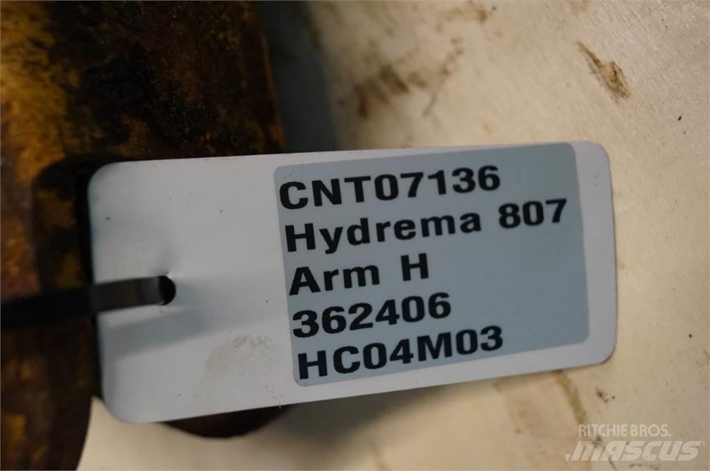 Hydrema 807 Boom in dipper roke