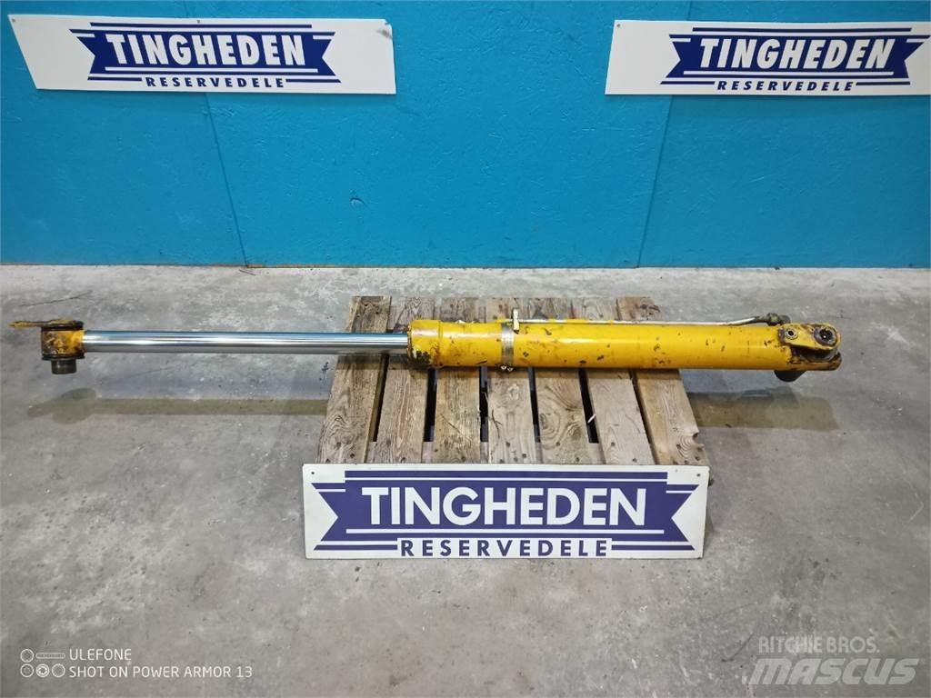 Hydrema 906B Boom in dipper roke