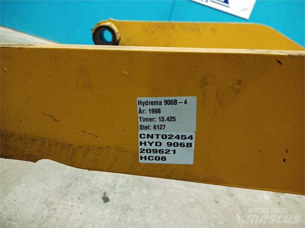 Hydrema 906B Boom in dipper roke