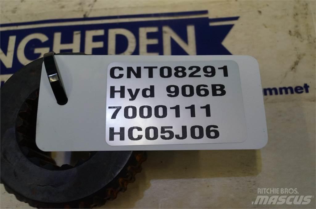 Hydrema 906B Osi