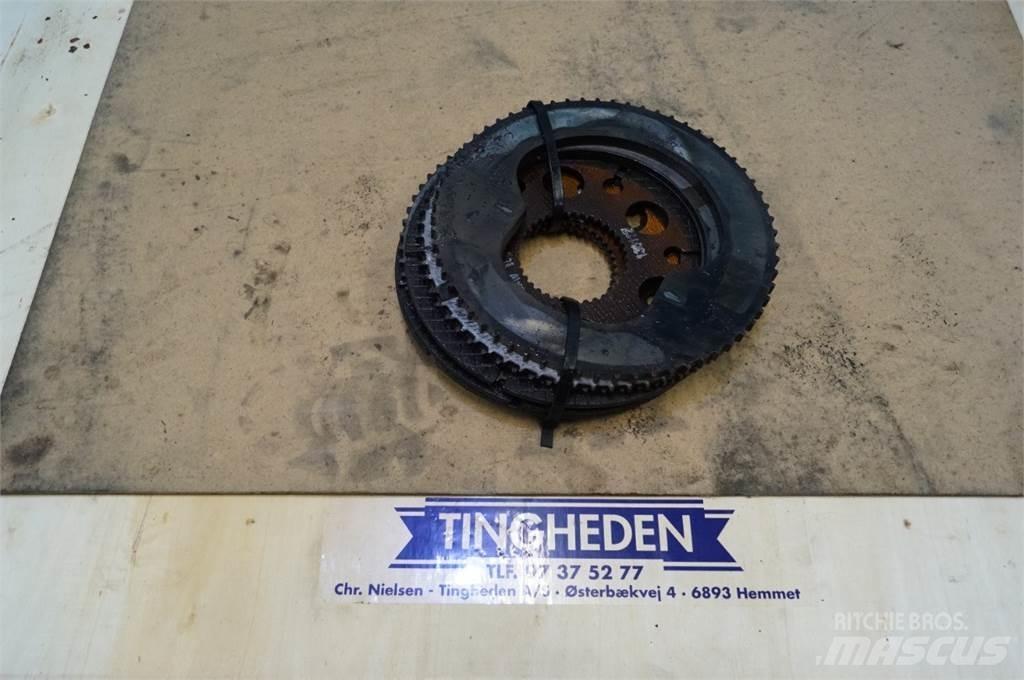 Hydrema 906B Osi