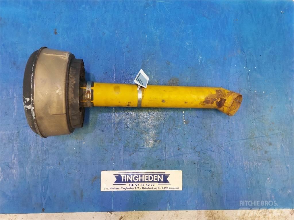Hydrema 906B Motorji
