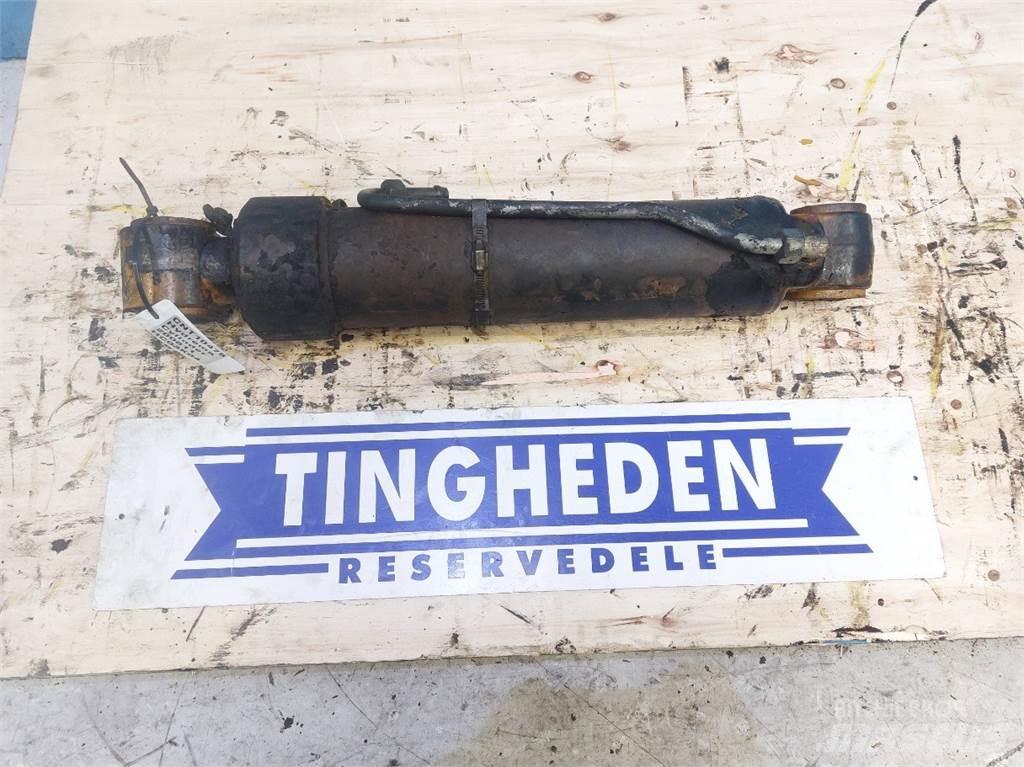 Hydrema 906B Boom in dipper roke