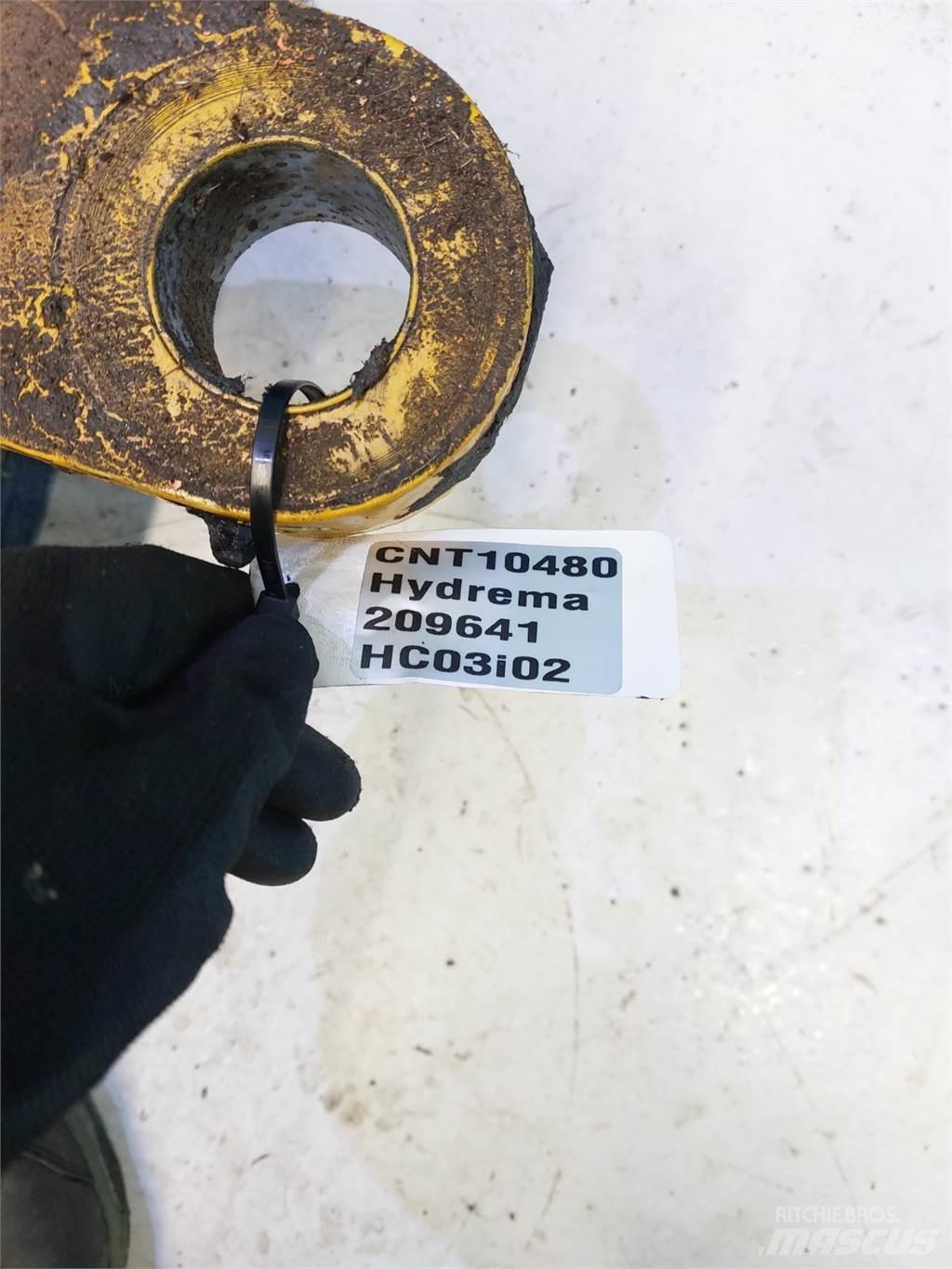 Hydrema 906B Boom in dipper roke