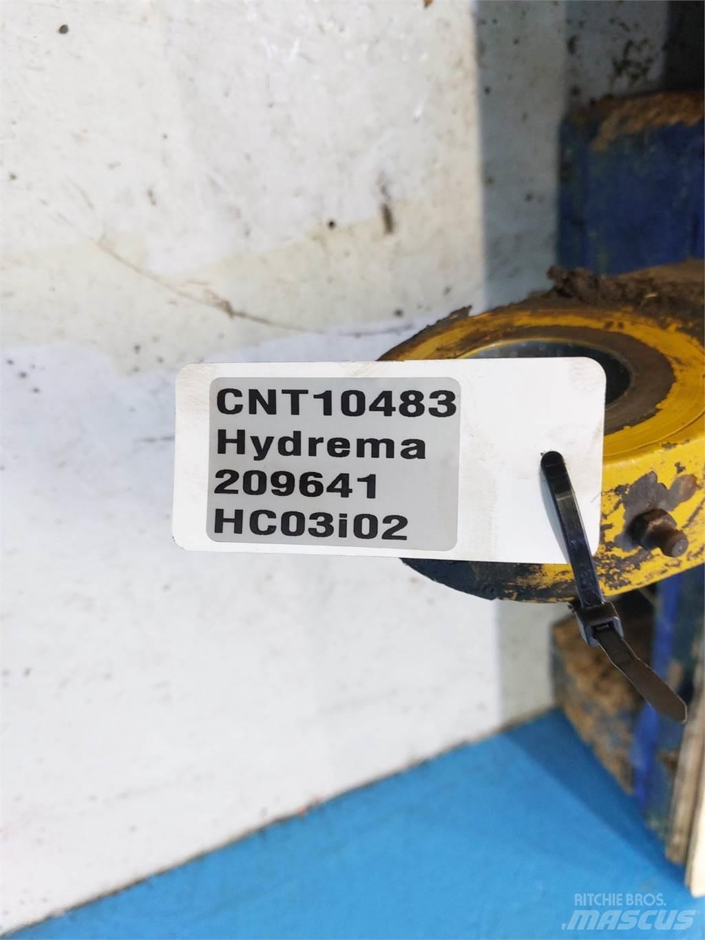 Hydrema 906B Boom in dipper roke