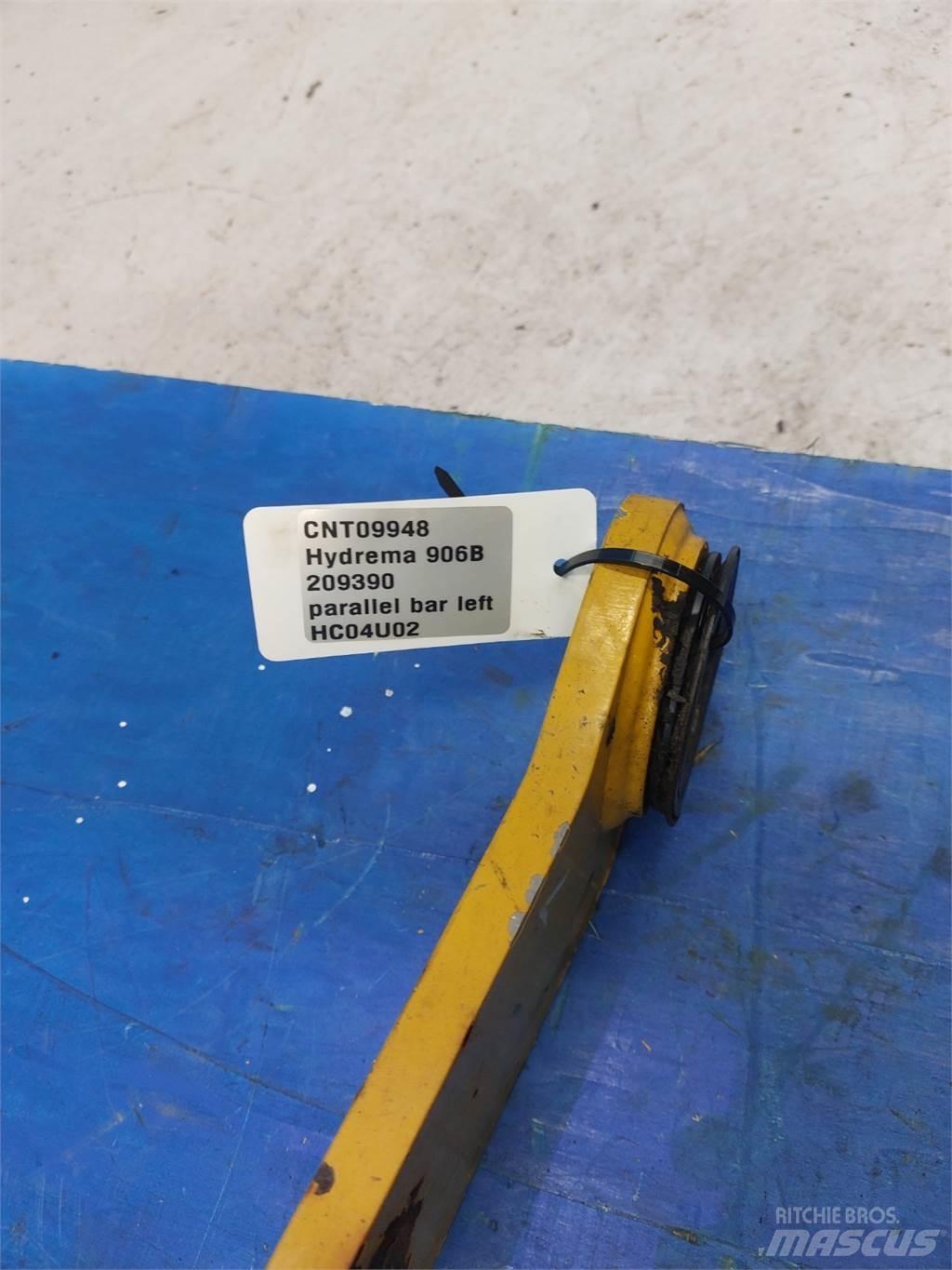 Hydrema 906B Boom in dipper roke