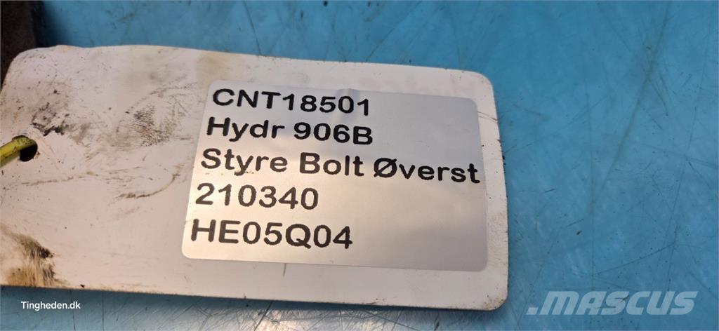Hydrema 906B Osi