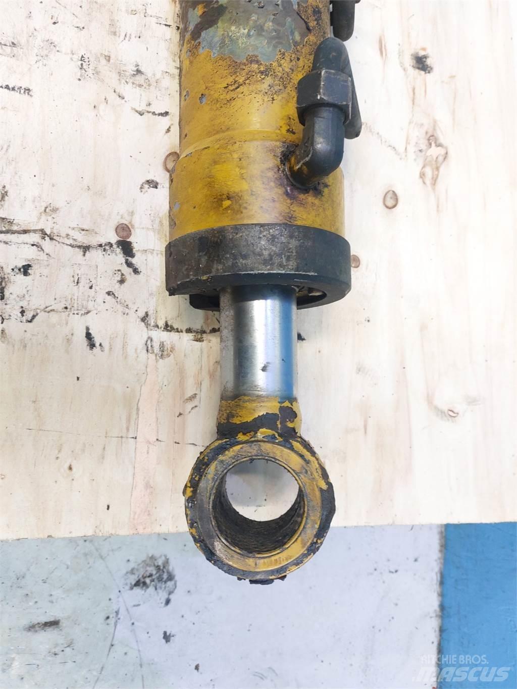 Hydrema 906C Boom in dipper roke