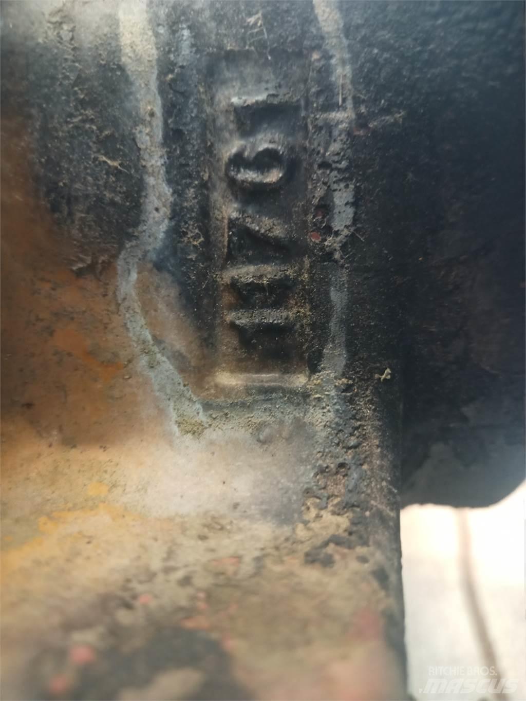 Hydrema 926D Osi