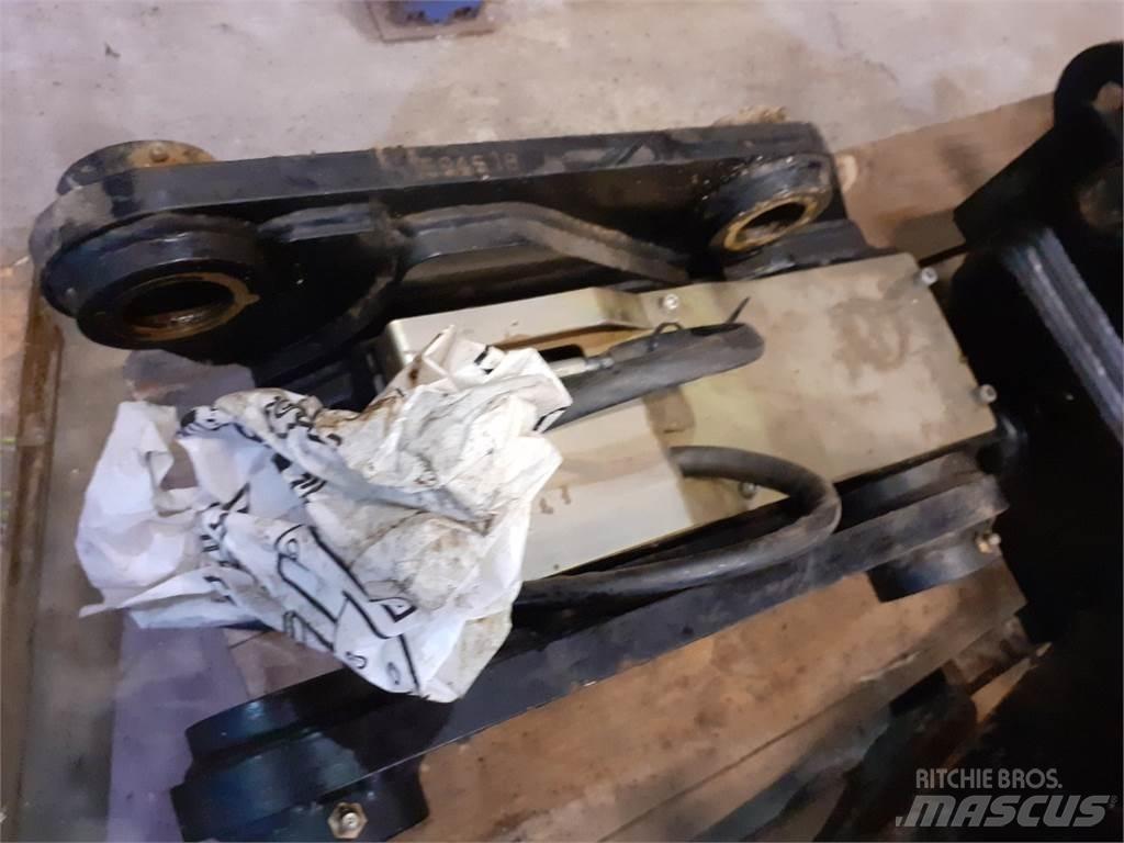 JCB 4CX Hitre spojke