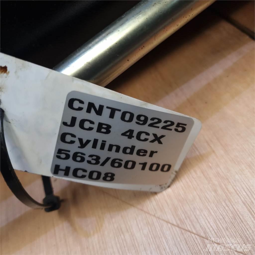 JCB 4CX Hidravlika