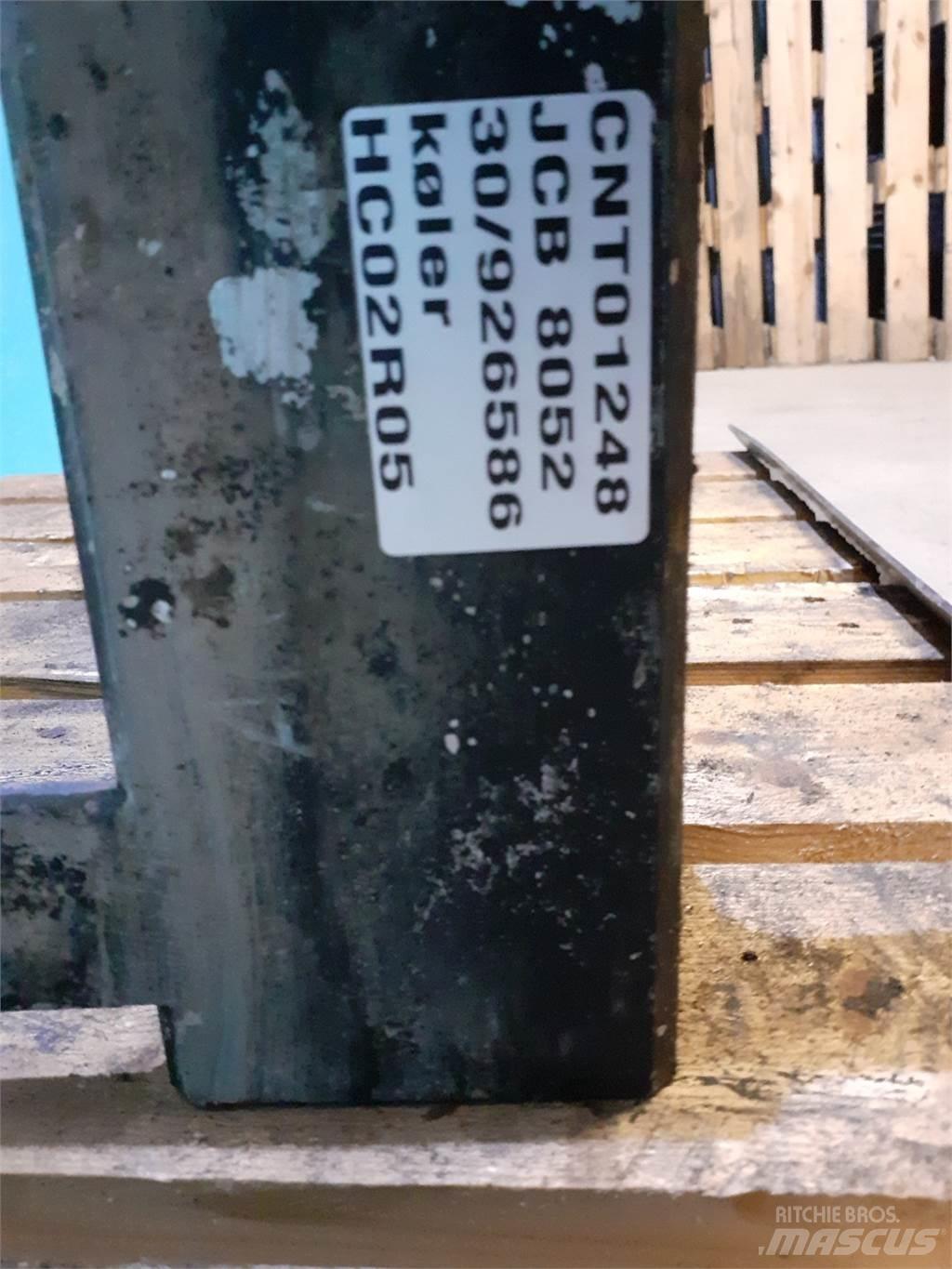JCB 8052 Motorji