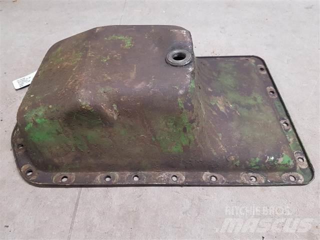 John Deere 1020 Motorji