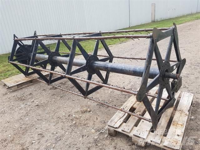 John Deere 1065 Dodatna oprema za kombajne