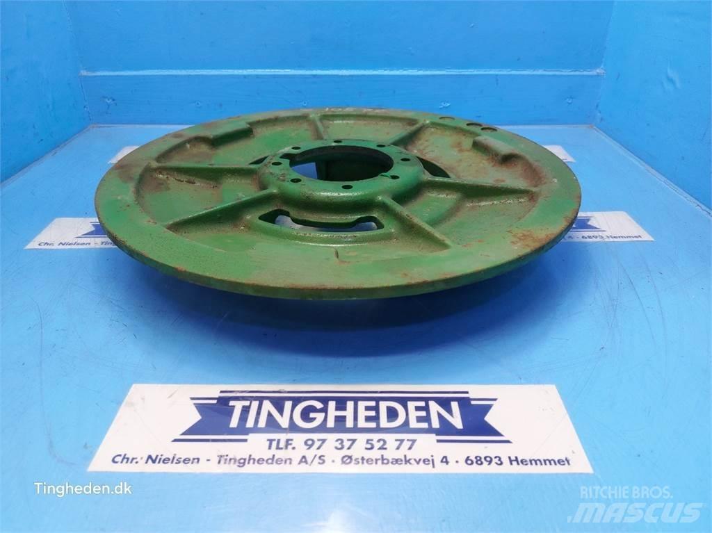 John Deere 1065 Kmetijstvo - drugo