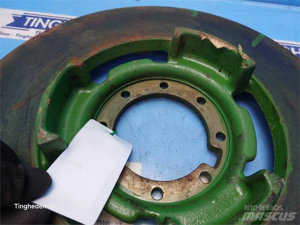 John Deere 1065 Kmetijstvo - drugo