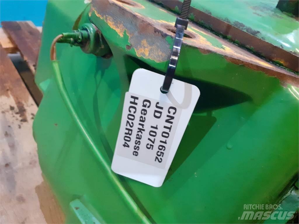 John Deere 1075 Menjalnik