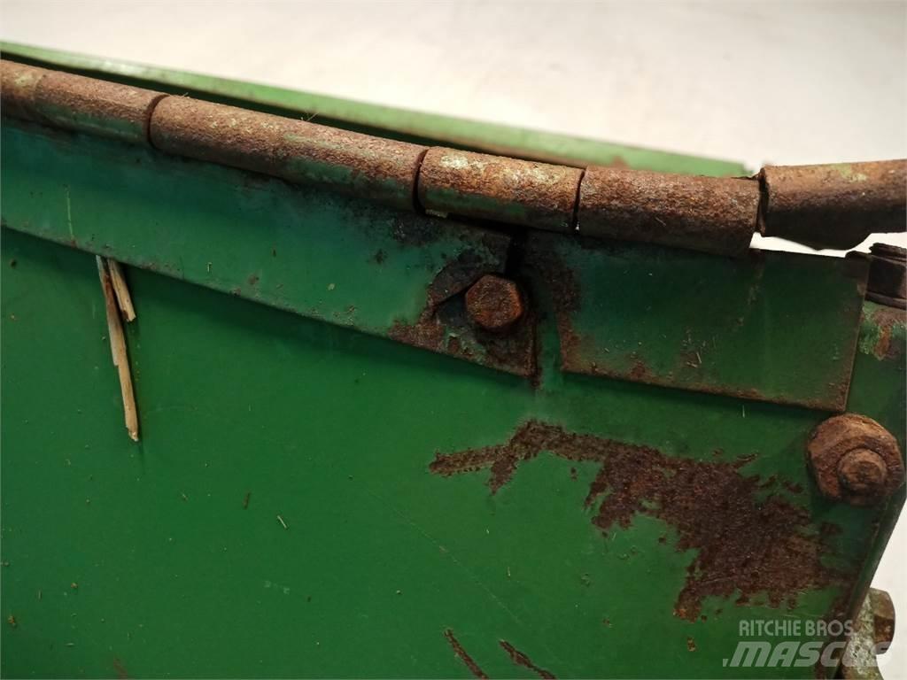 John Deere 1075 Dodatna oprema za kombajne
