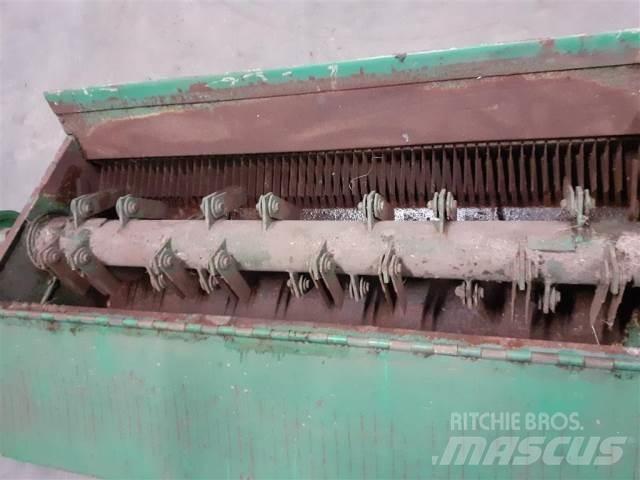 John Deere 1085 Dodatna oprema za kombajne