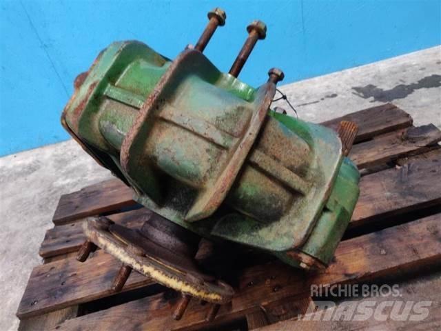 John Deere 1085 Dodatna oprema za kombajne