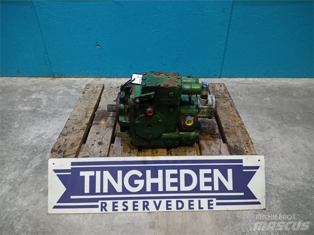 John Deere 1085 Hidravlika