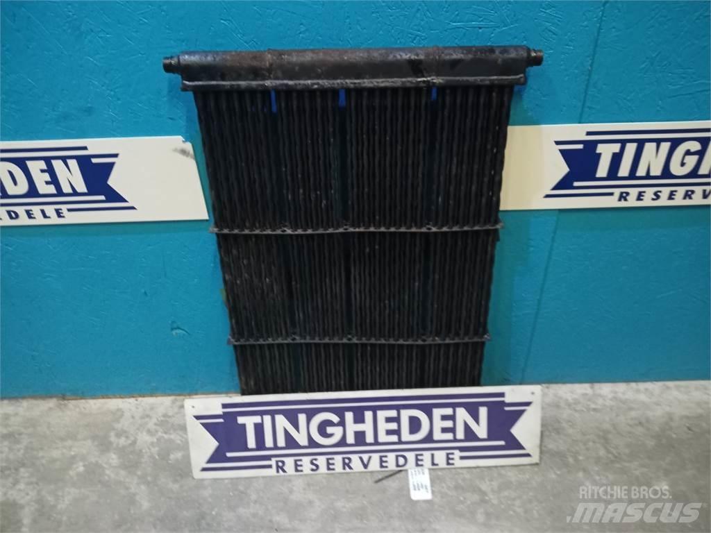 John Deere 1085 Radiatorji