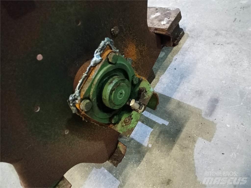 John Deere 1085 Dodatna oprema za kombajne