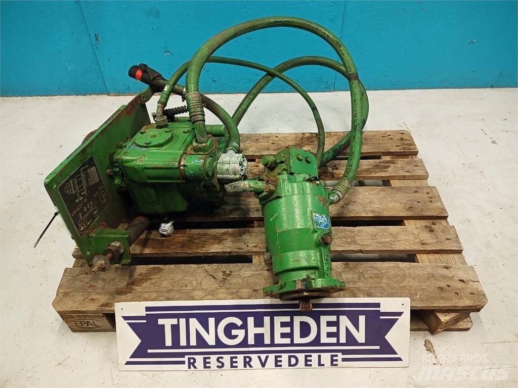 John Deere 1085 Hidravlika
