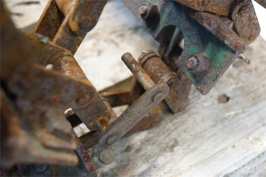John Deere 1085 Dodatna oprema za kombajne