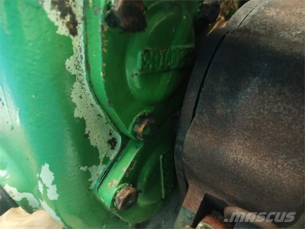John Deere 1177 Menjalnik