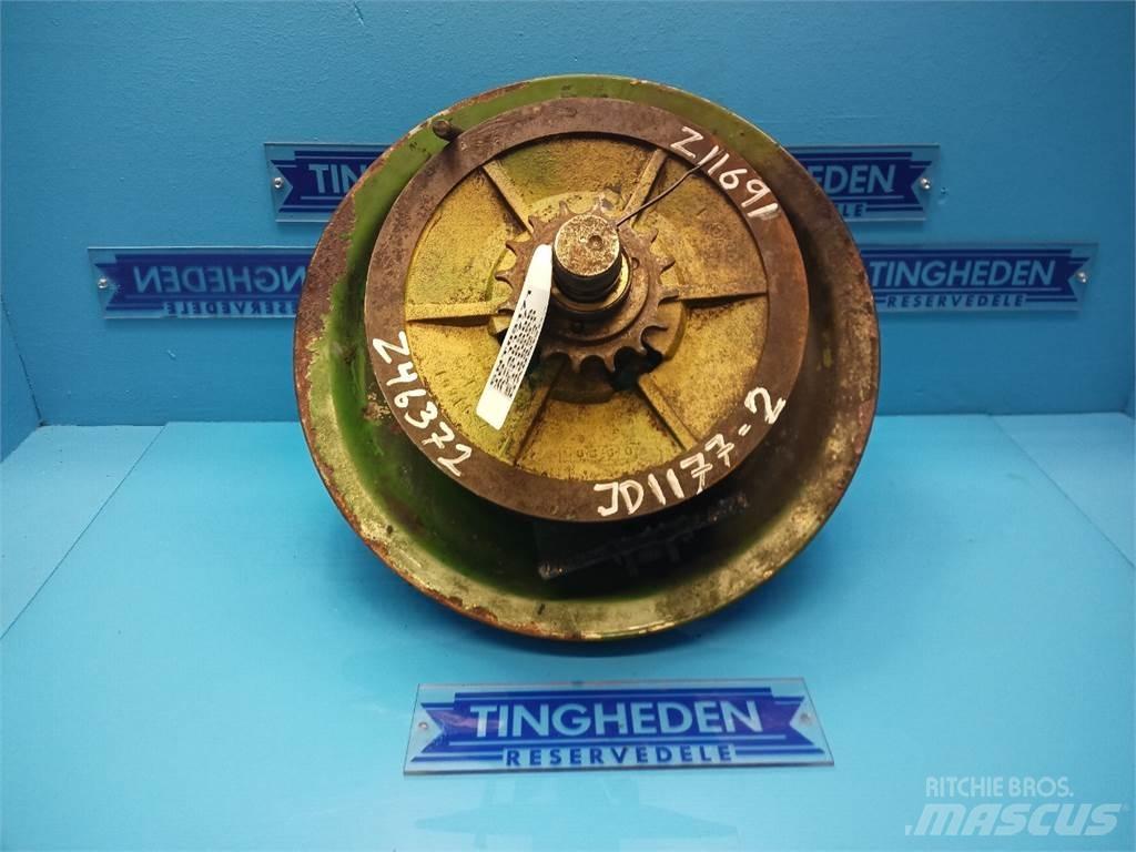 John Deere 1177 Kmetijstvo - drugo