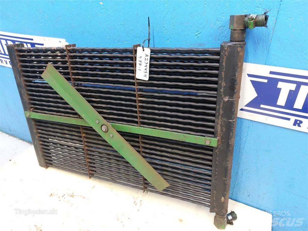 John Deere 1177 Radiatorji