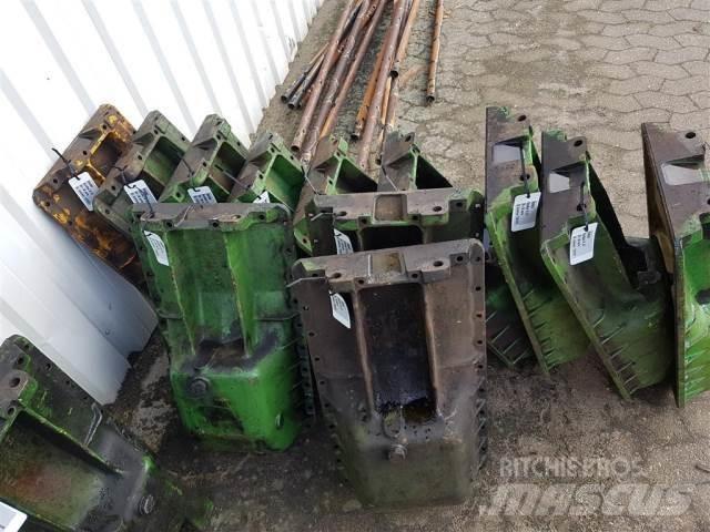 John Deere 2030 Motorji
