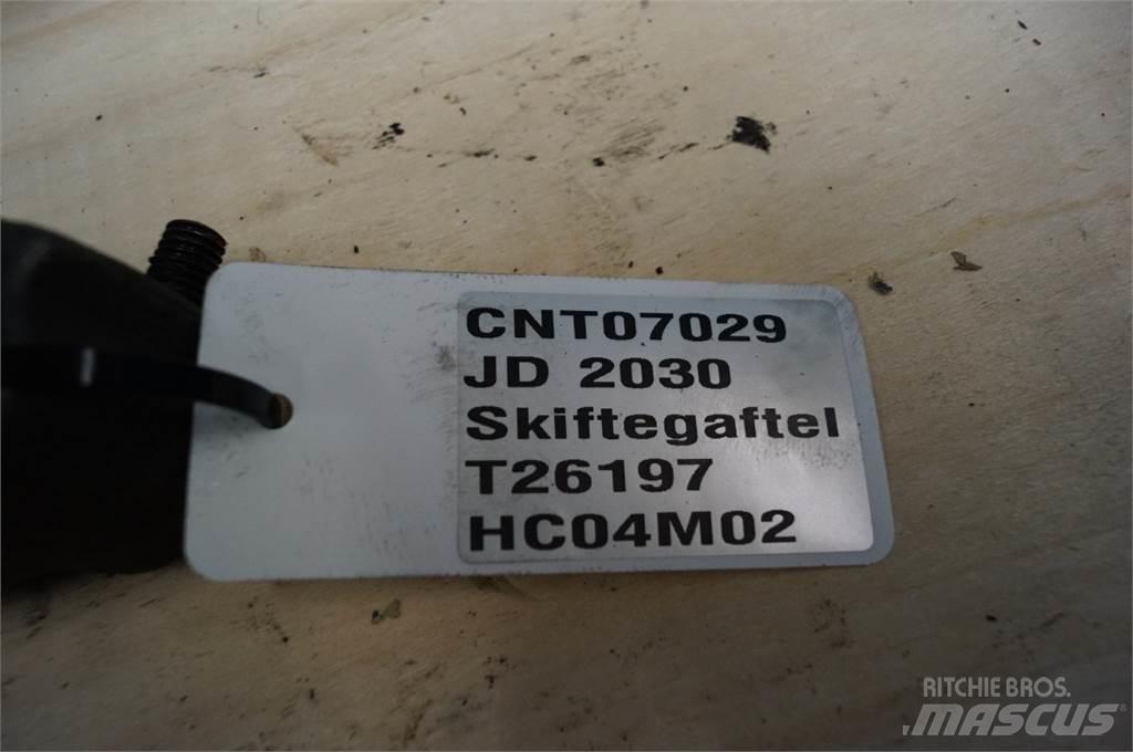 John Deere 2030 Menjalnik