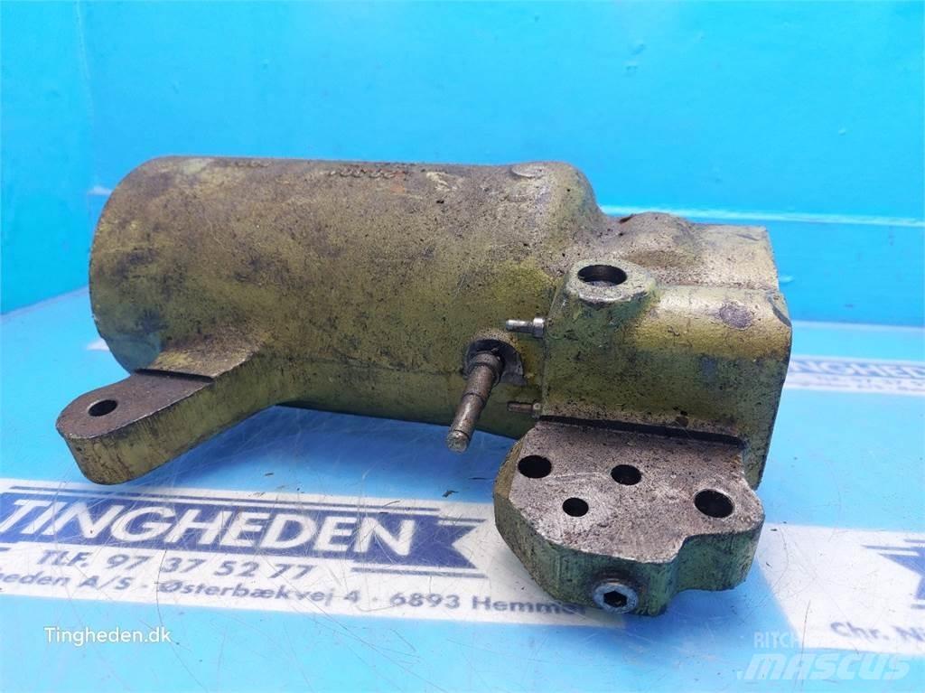 John Deere 2040 Hidravlika
