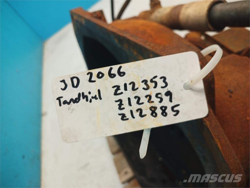 John Deere 2066 Menjalnik