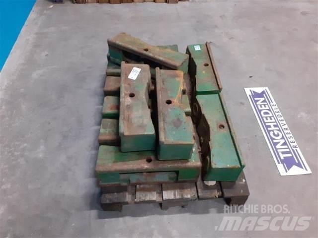 John Deere 2140 Sprednje uteži