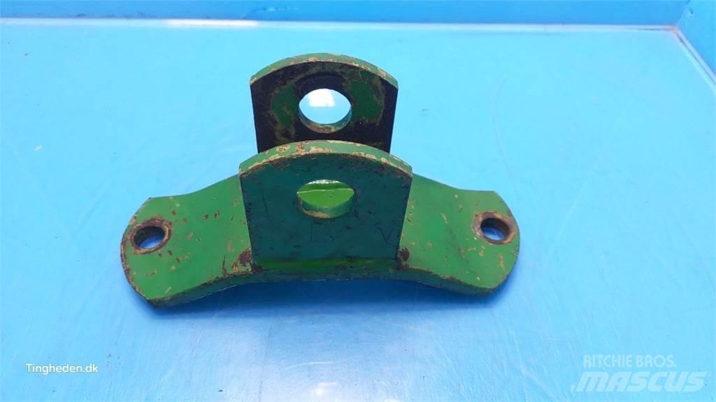 John Deere 2140 Druga oprema za traktorje