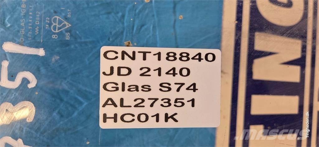 John Deere 2140 Kabine in notranjost