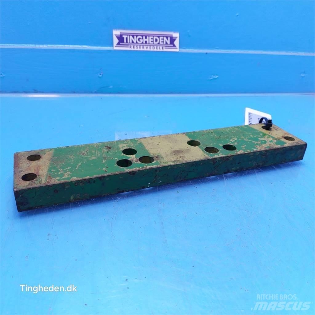John Deere 2141 Druga oprema za traktorje