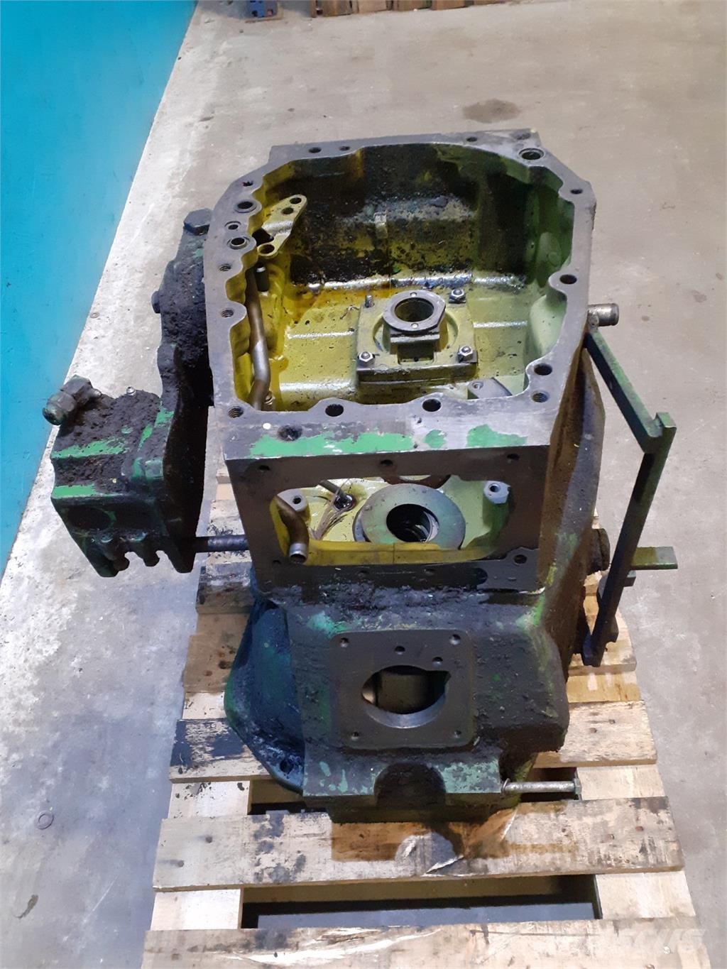 John Deere 2240 Menjalnik