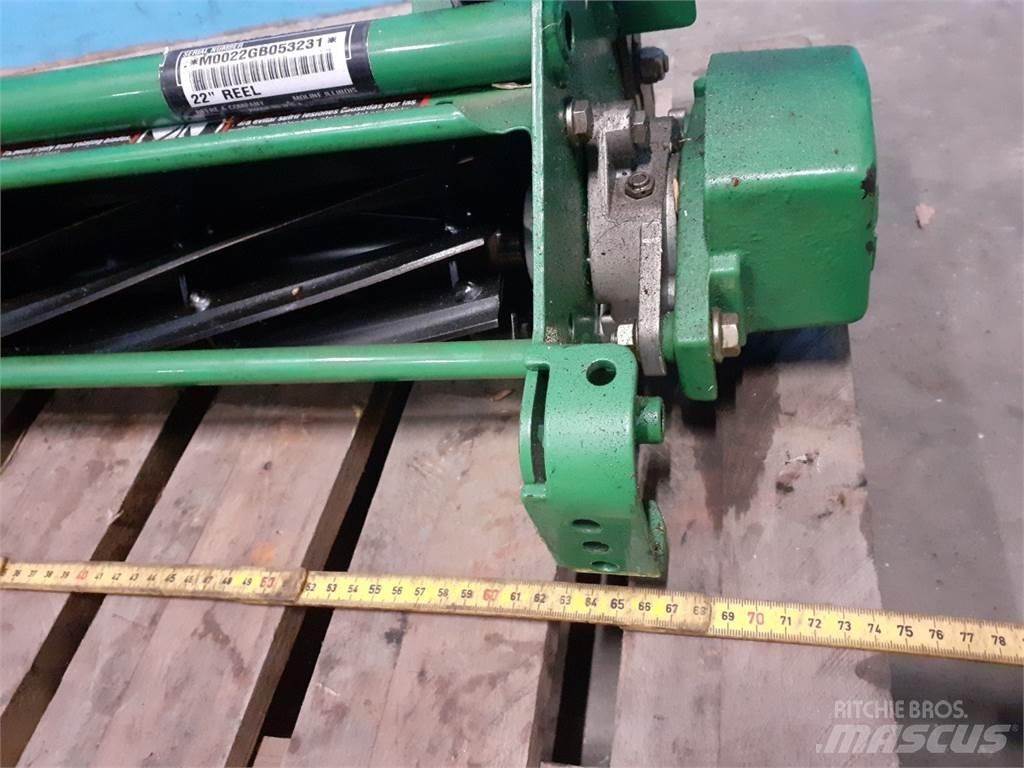 John Deere 2500 Robotske kosilnice