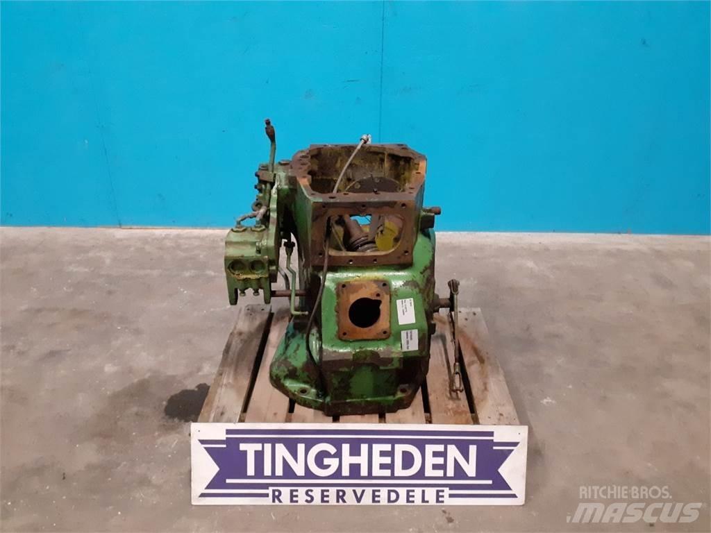 John Deere 2840 Menjalnik