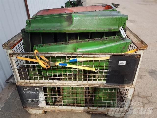 John Deere 3040 Motorji