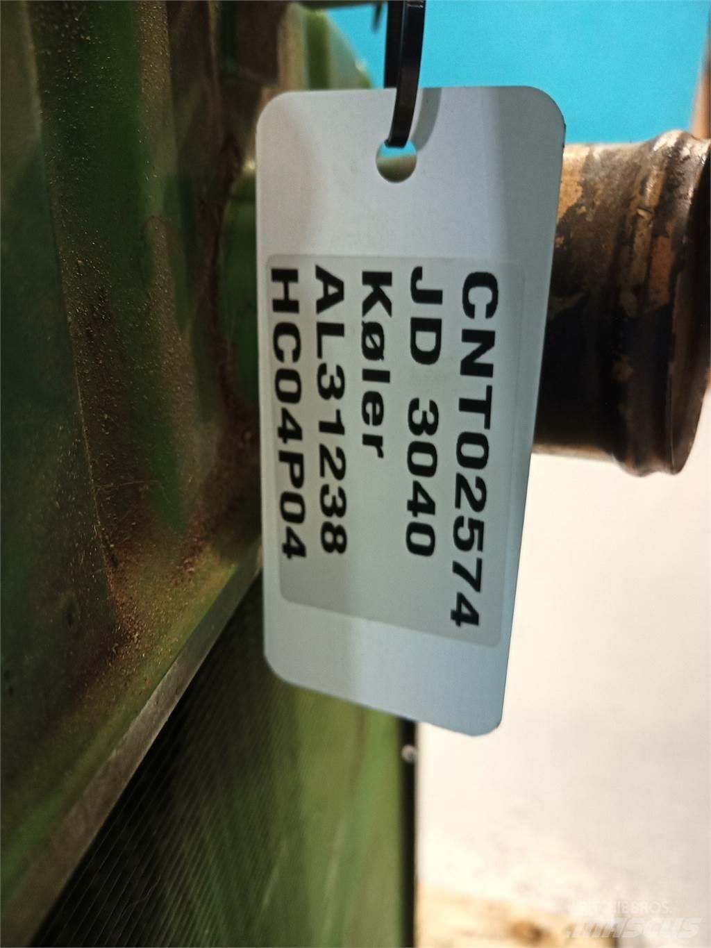 John Deere 3040 Radiatorji