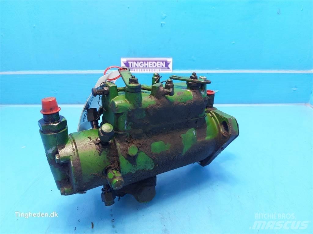 John Deere 3040 Motorji