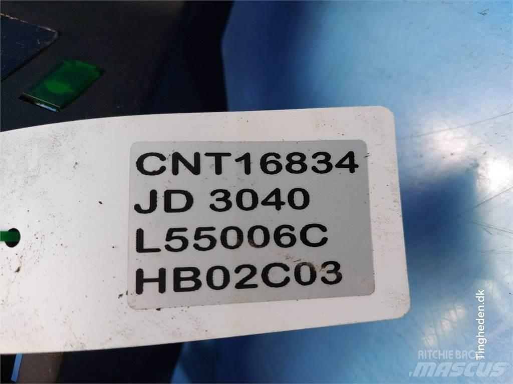 John Deere 3040 Kabine in notranjost