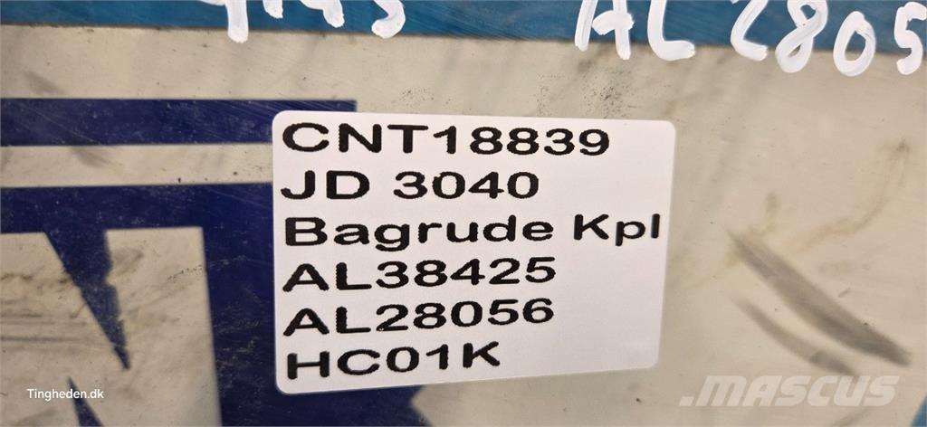 John Deere 3040 Kabine in notranjost