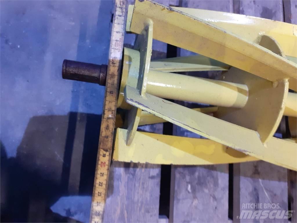 John Deere 305 Robotske kosilnice