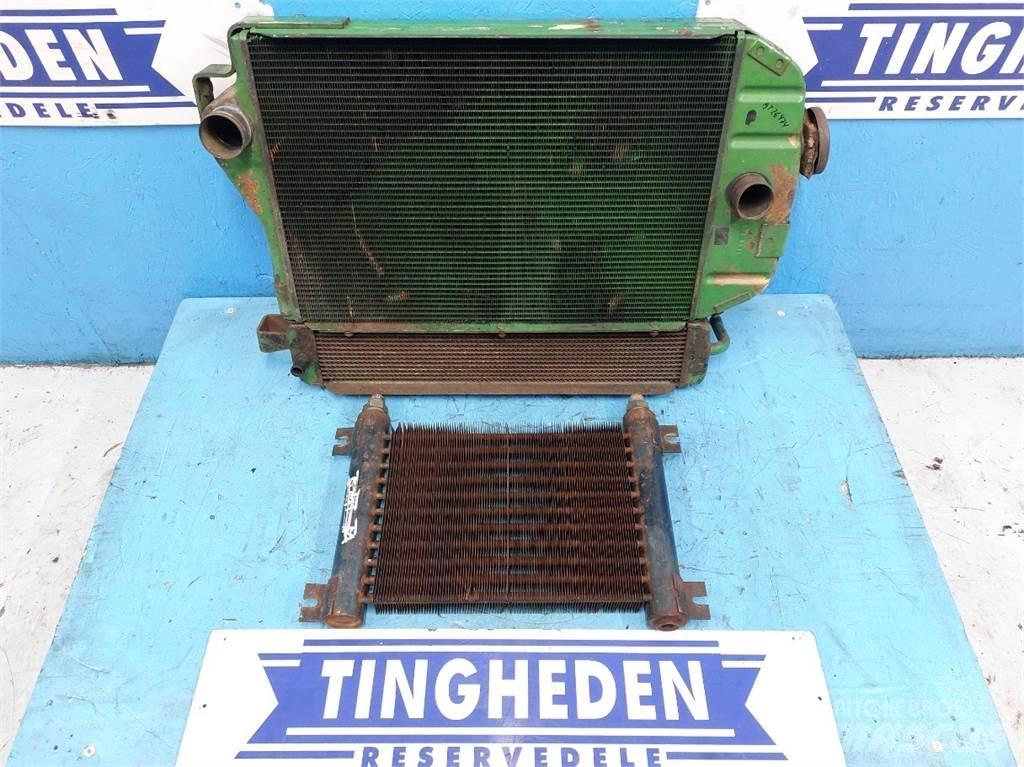 John Deere 3130 Radiatorji